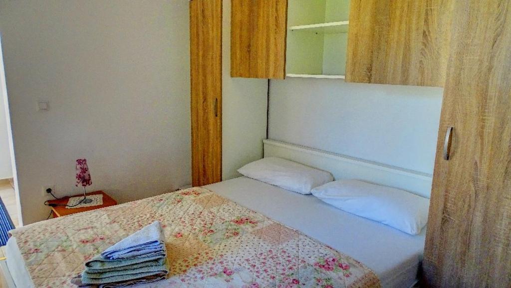 Studio Apartman I Mali Apartman ヴィル エクステリア 写真